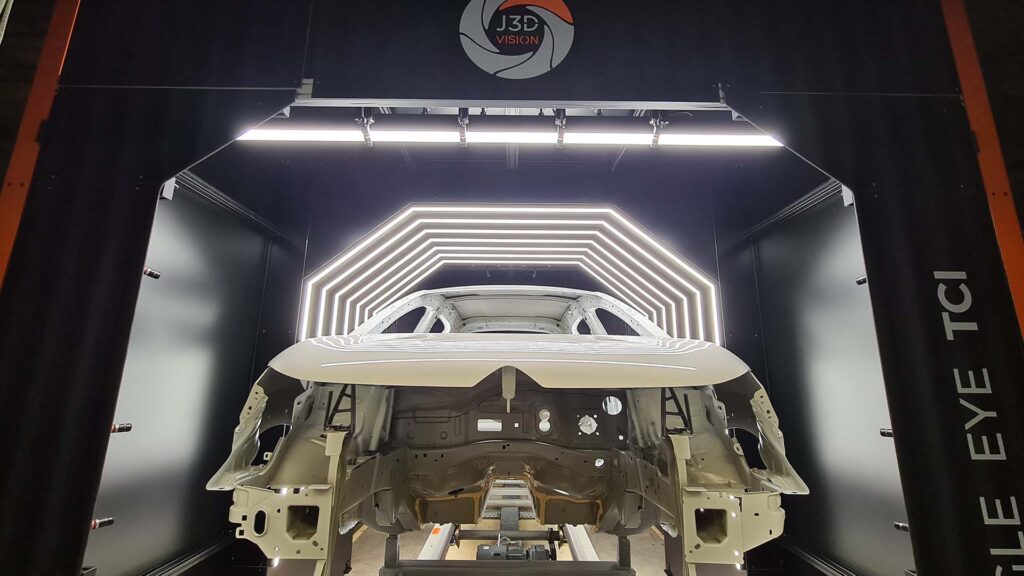 carrocería en línea de producción inspeccionado con visión artificial Eagle Eye