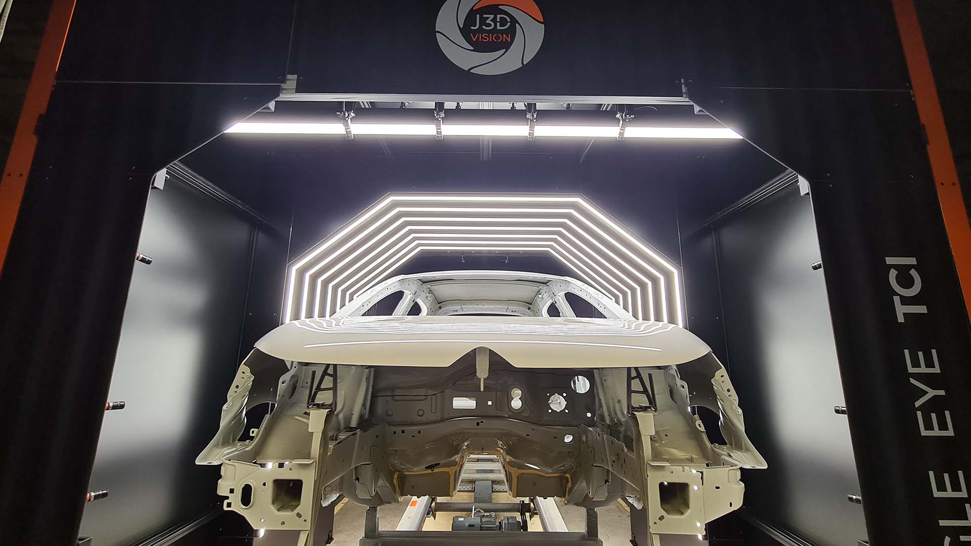 carrocería en línea de producción inspeccionado con visión artificial Eagle Eye